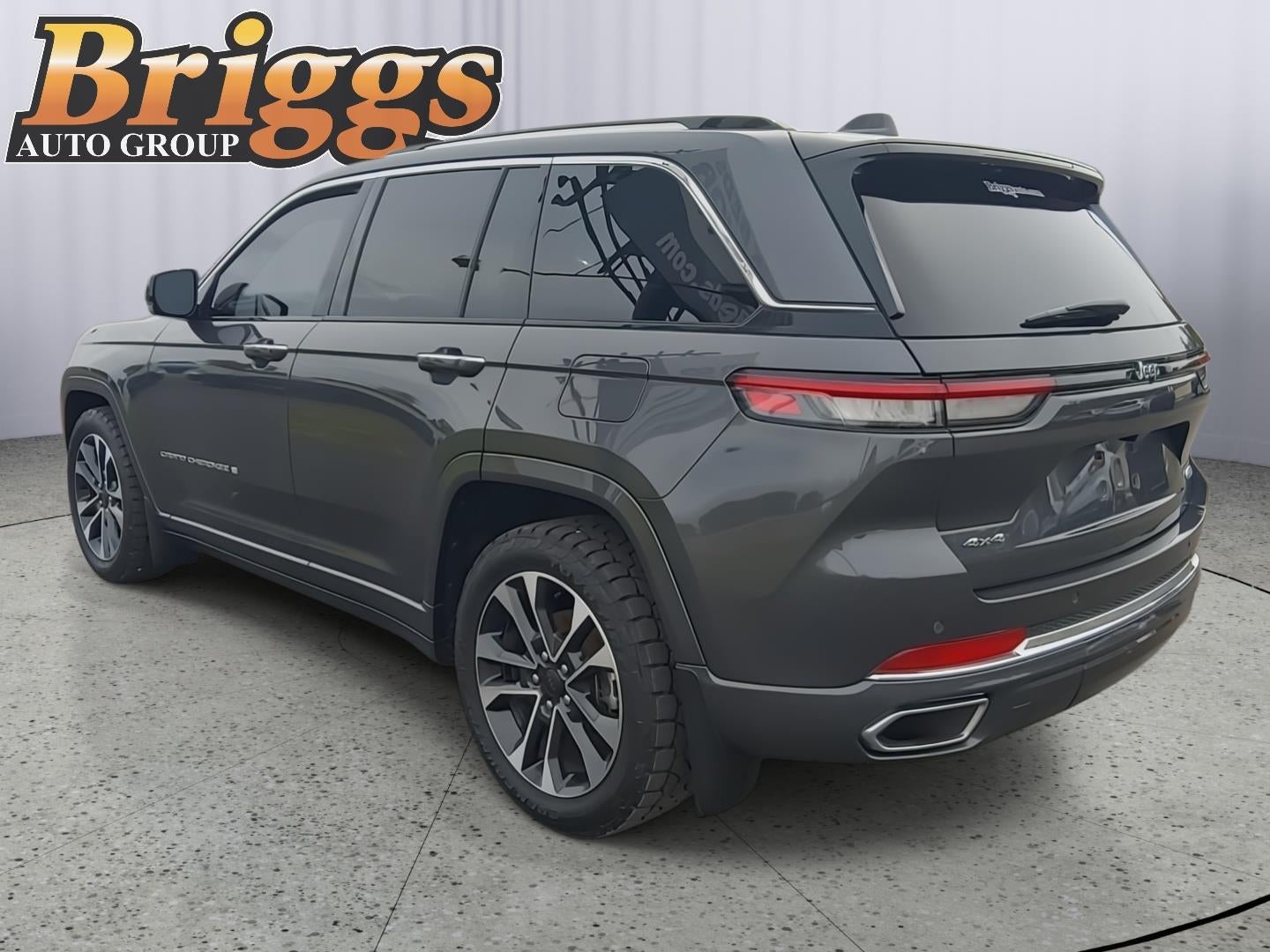 2022 Jeep Grand Cherokee Overland