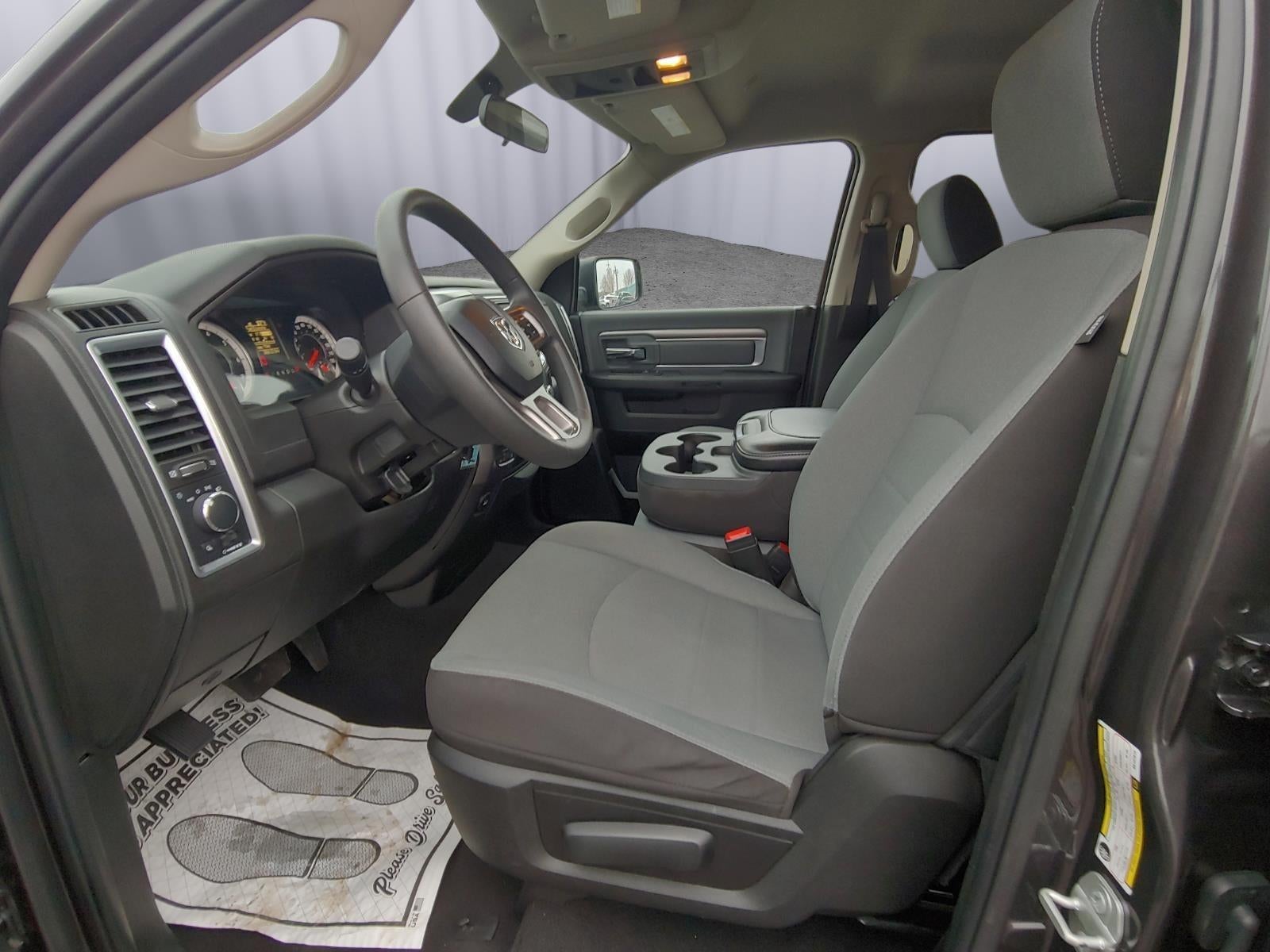 2024 RAM 1500 Classic SLT