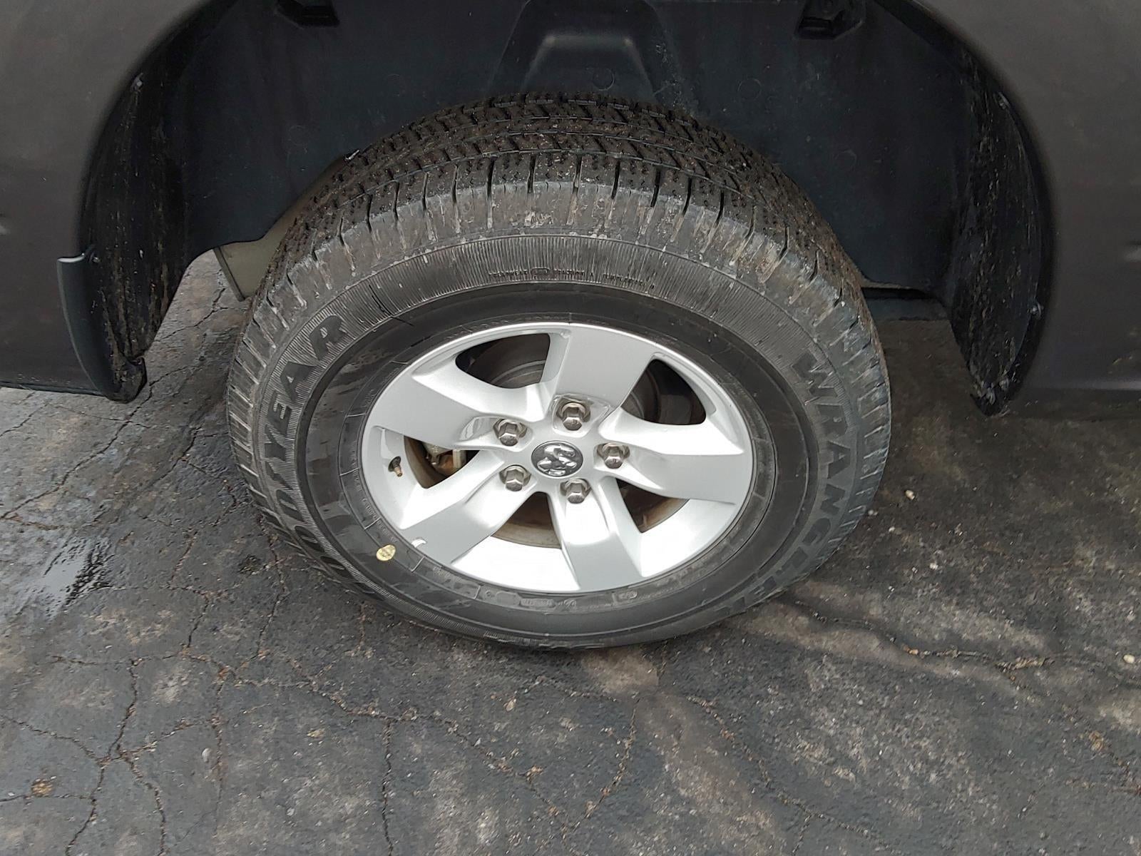 2024 RAM 1500 Classic SLT