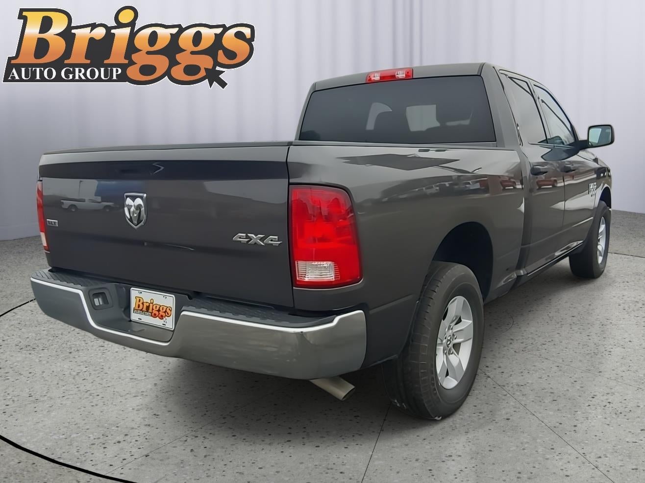 2024 RAM 1500 Classic SLT