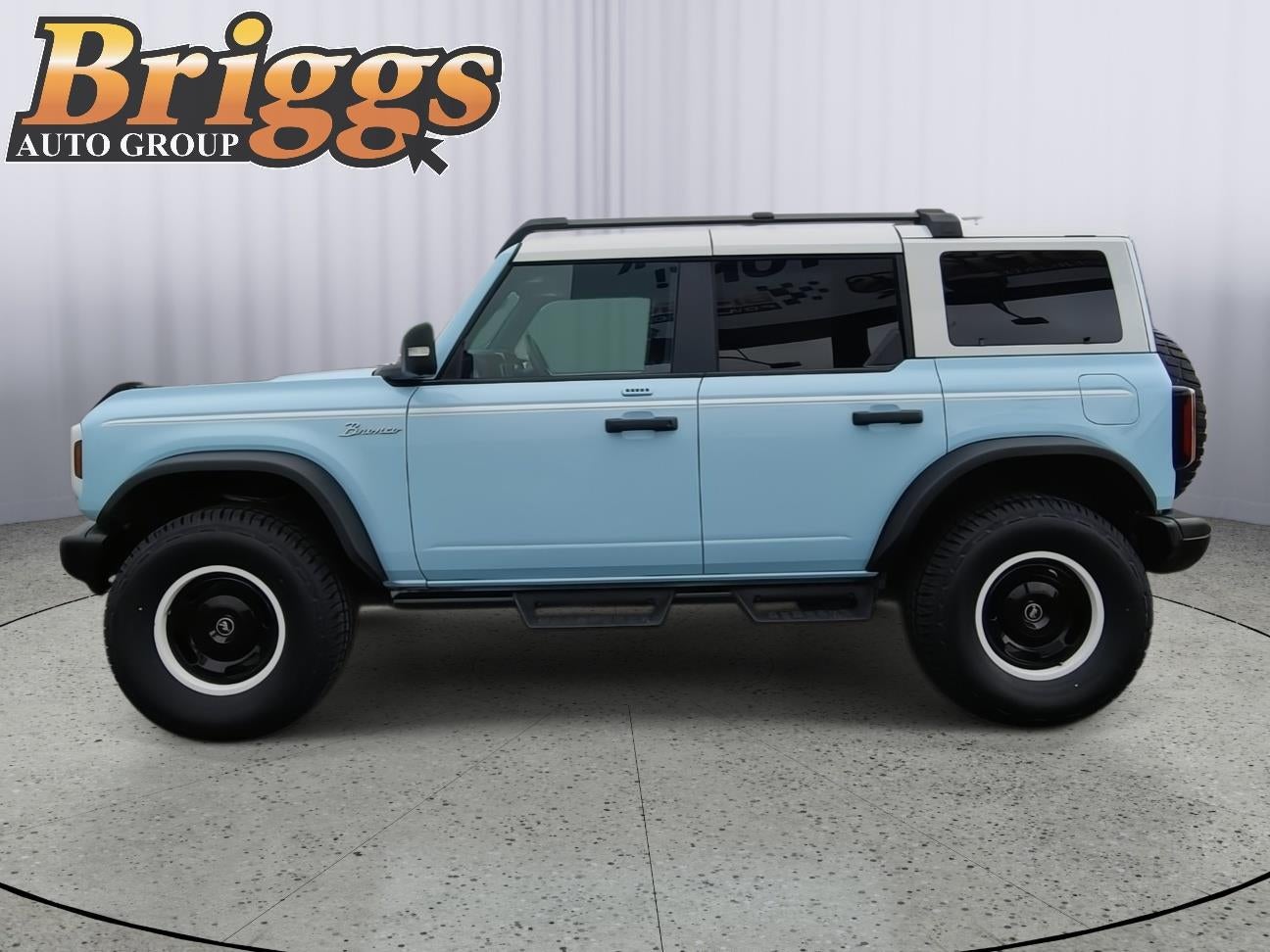 2023 Ford Bronco Heritage Limited Edition