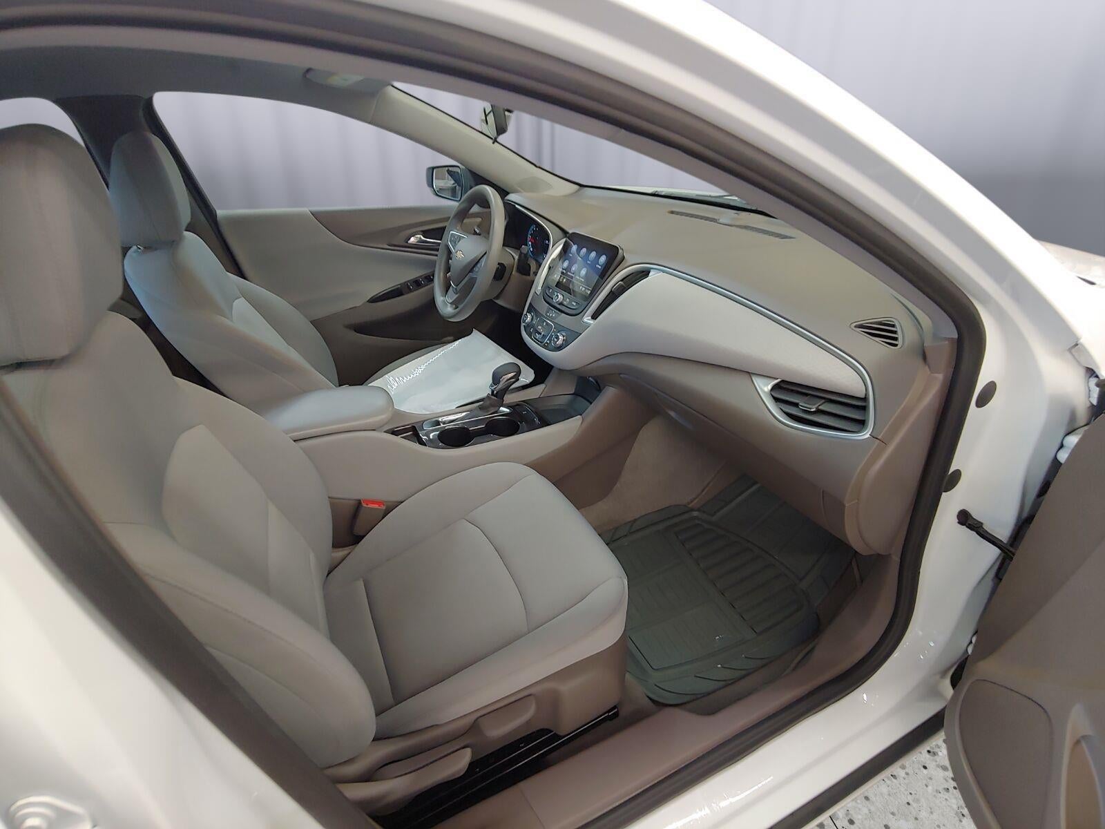 2022 Chevrolet Malibu LS