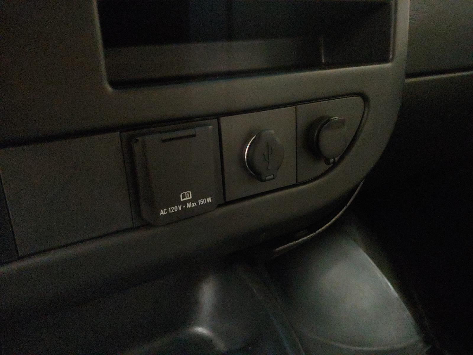 2017 Chevrolet Express Passenger 3500 LT