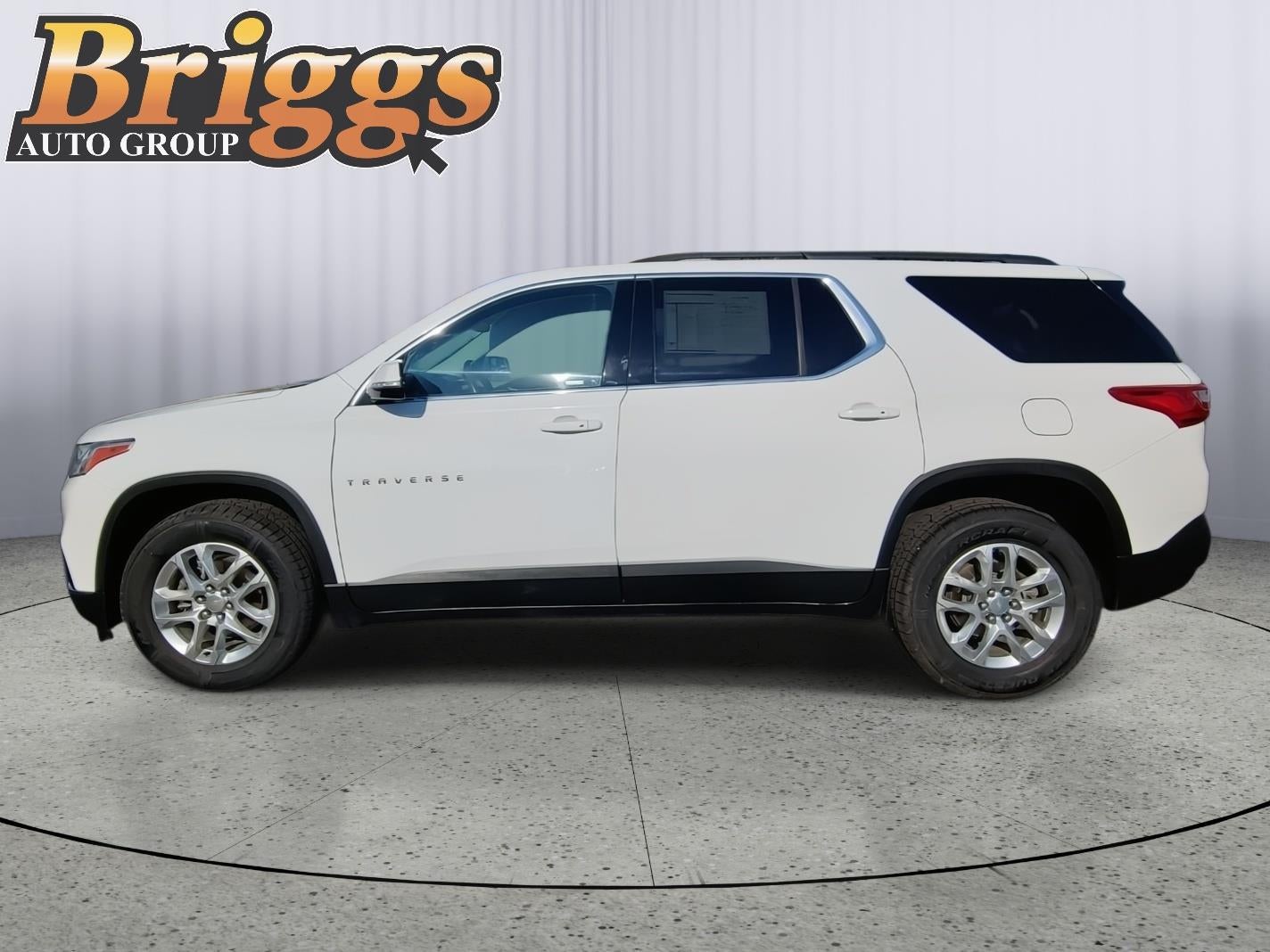 2020 Chevrolet Traverse LT Cloth