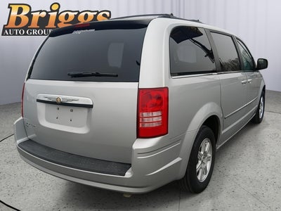 2010 Chrysler Town & Country Touring
