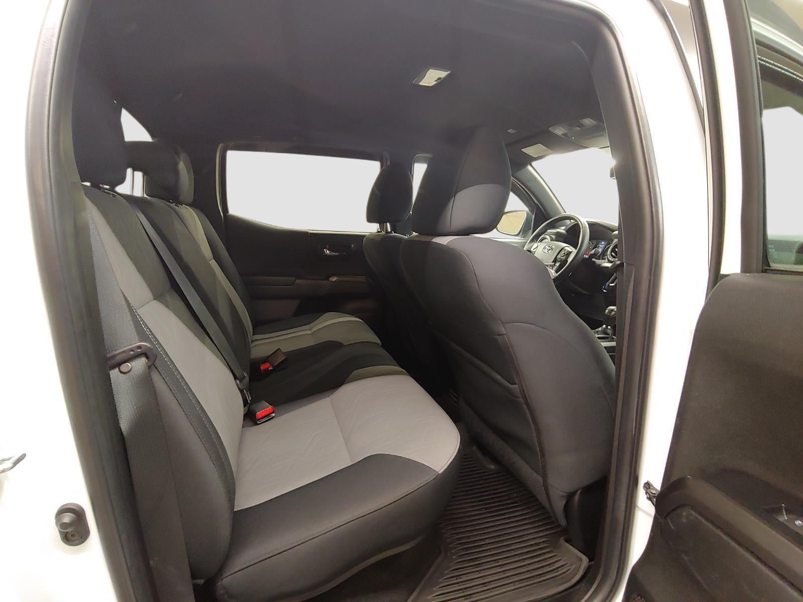 2022 Toyota Tacoma 2WD SR5