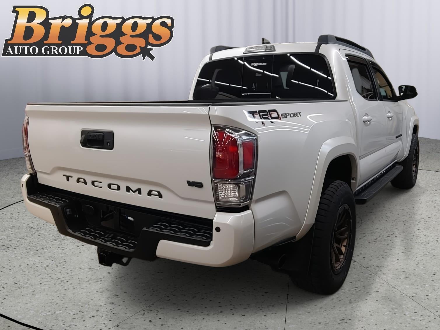 2022 Toyota Tacoma 2WD SR5
