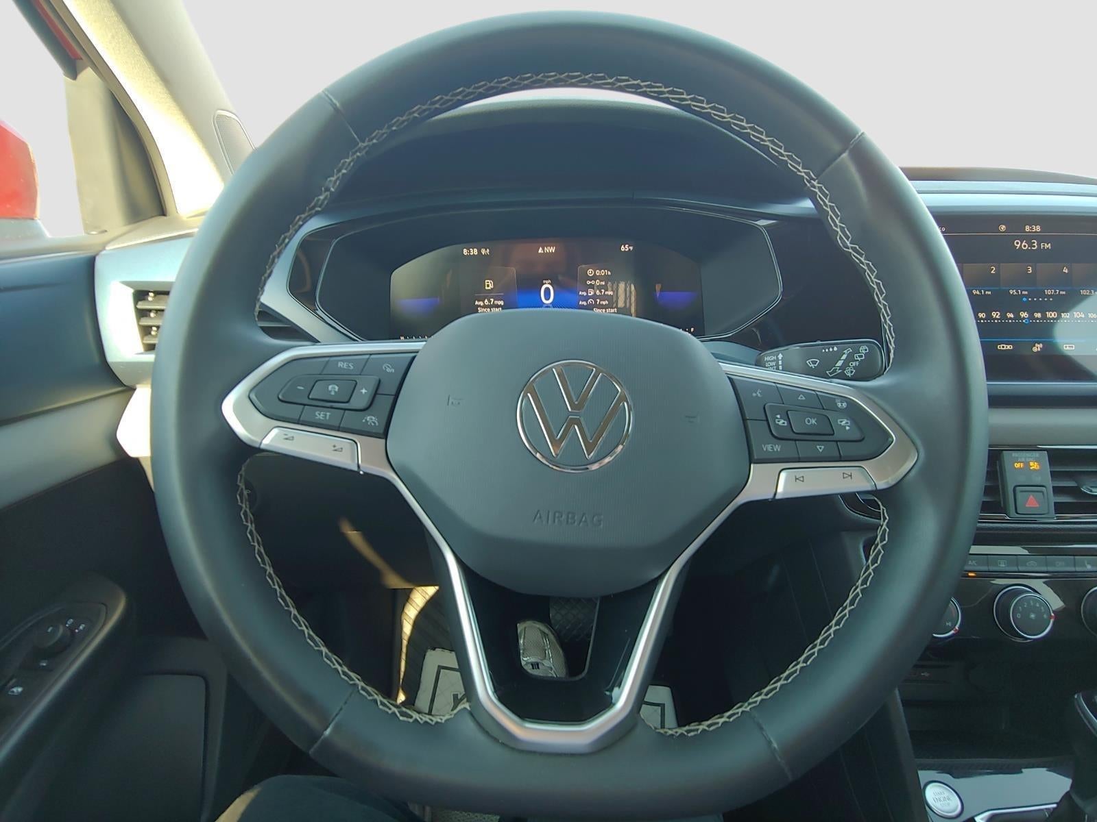 2023 Volkswagen Taos SE
