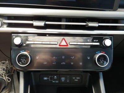 2025 Hyundai Santa Cruz SEL Activity
