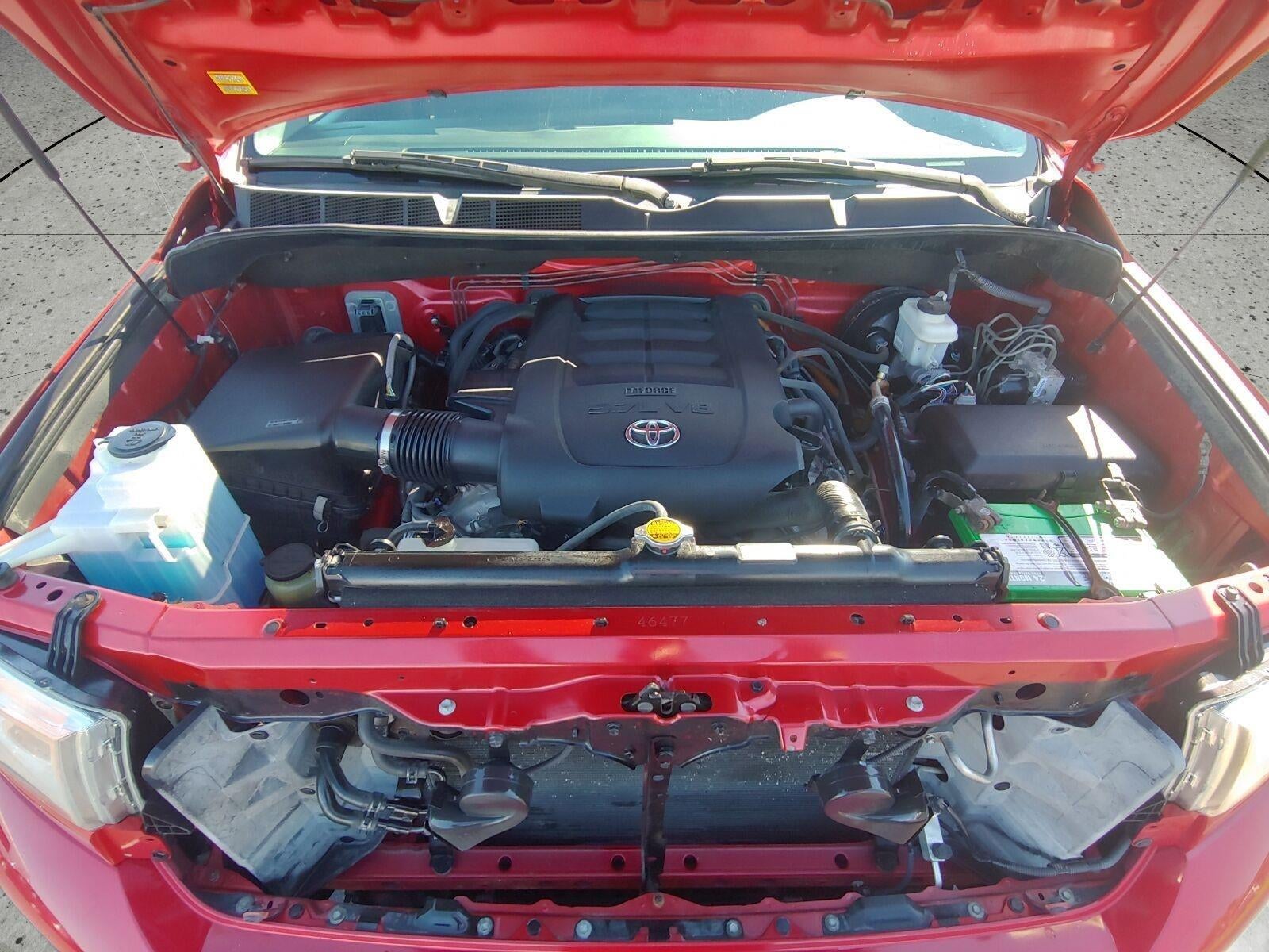 2012 Toyota Tundra 4WD Truck GRADE