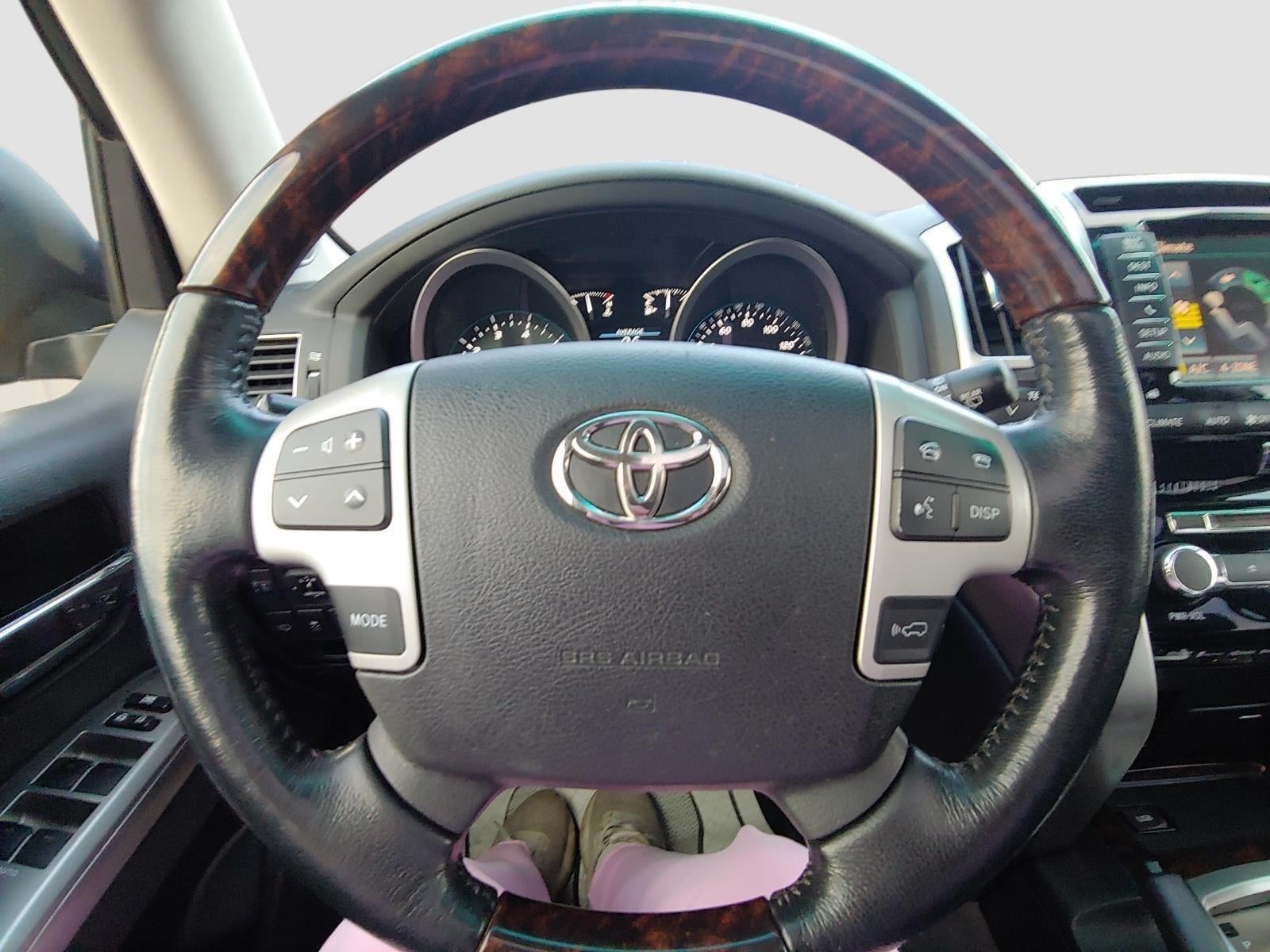 2013 Toyota Land Cruiser Base