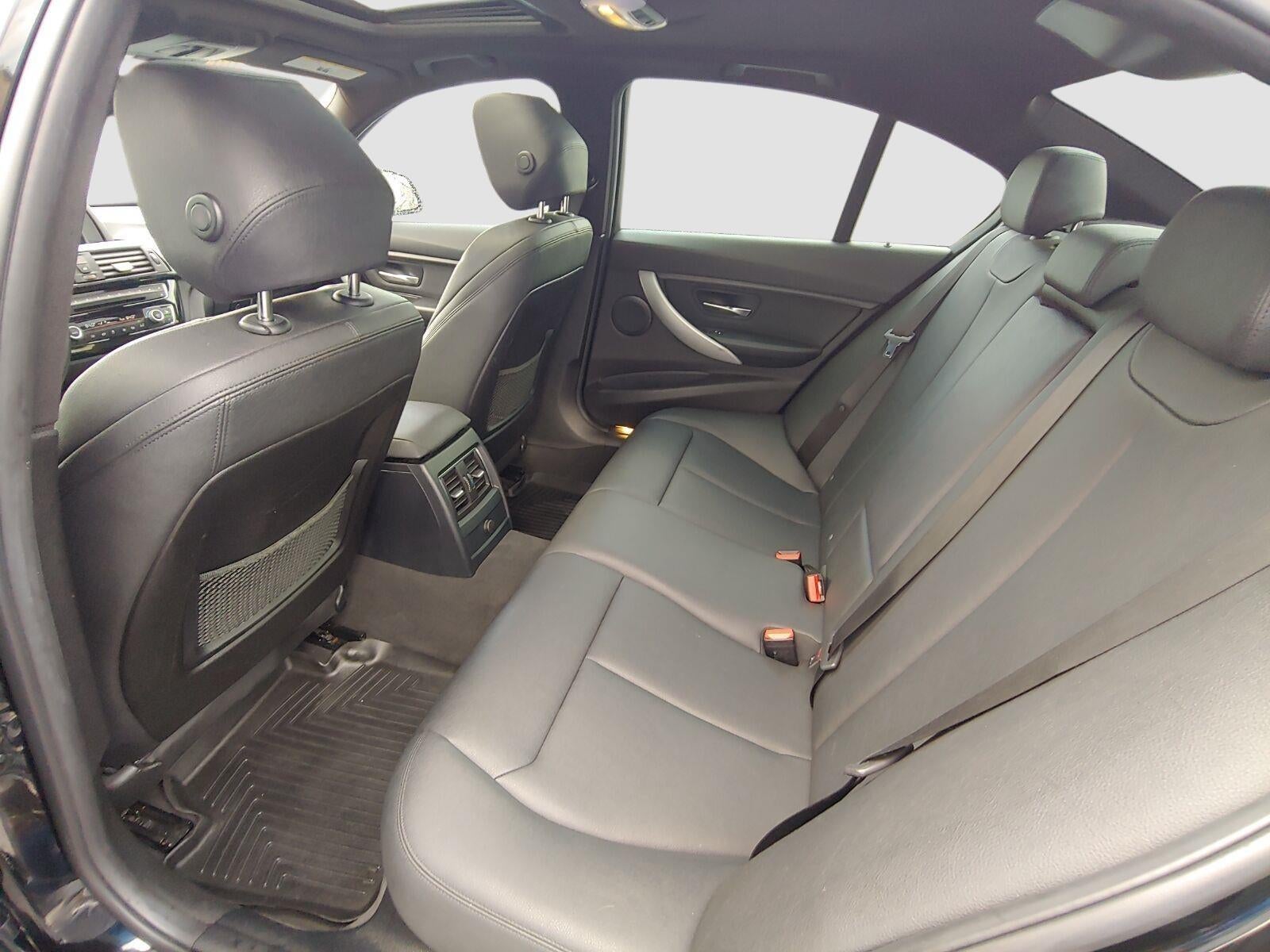 2018 BMW 3 Series 320i xDrive