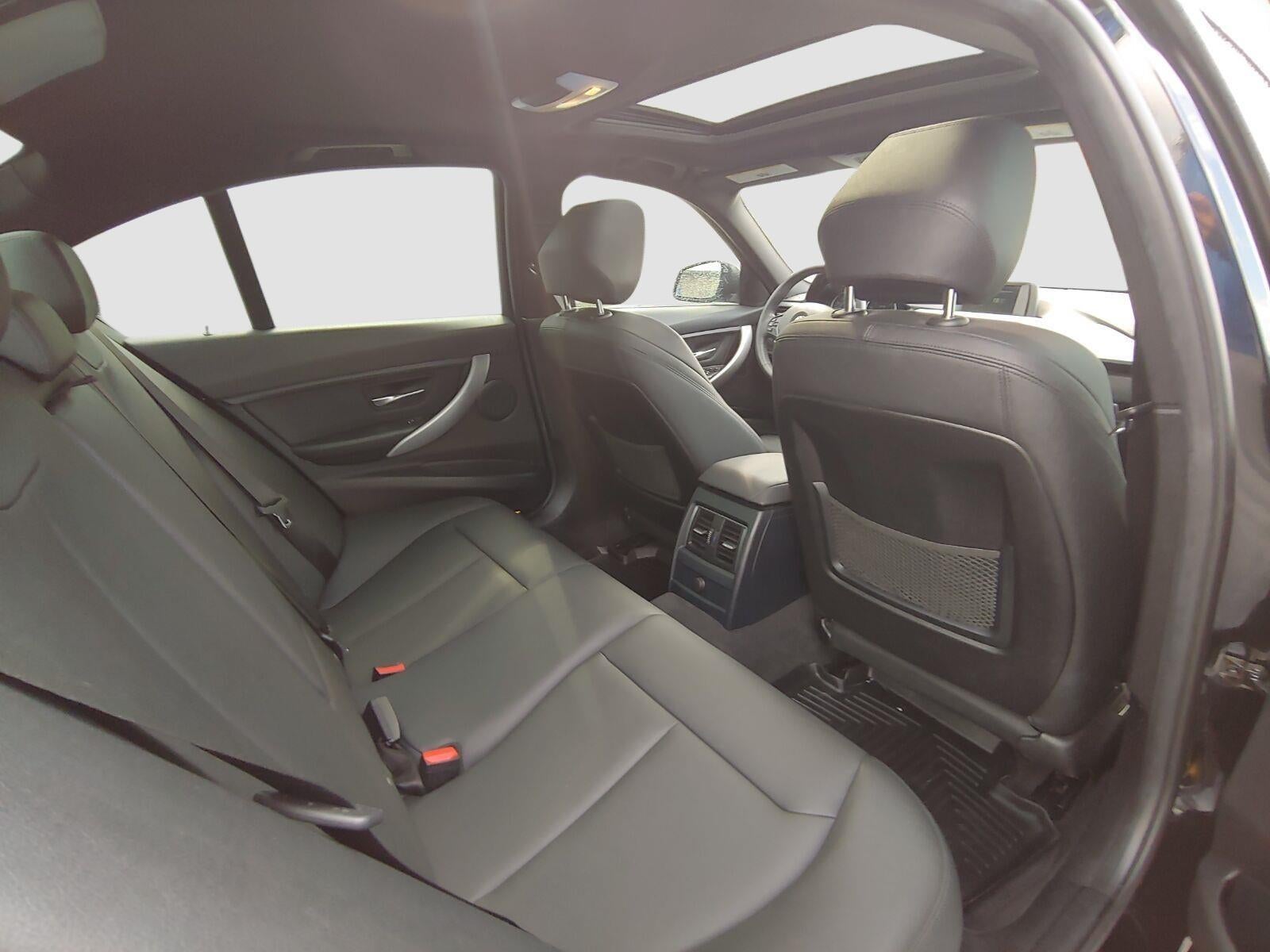 2018 BMW 3 Series 320i xDrive