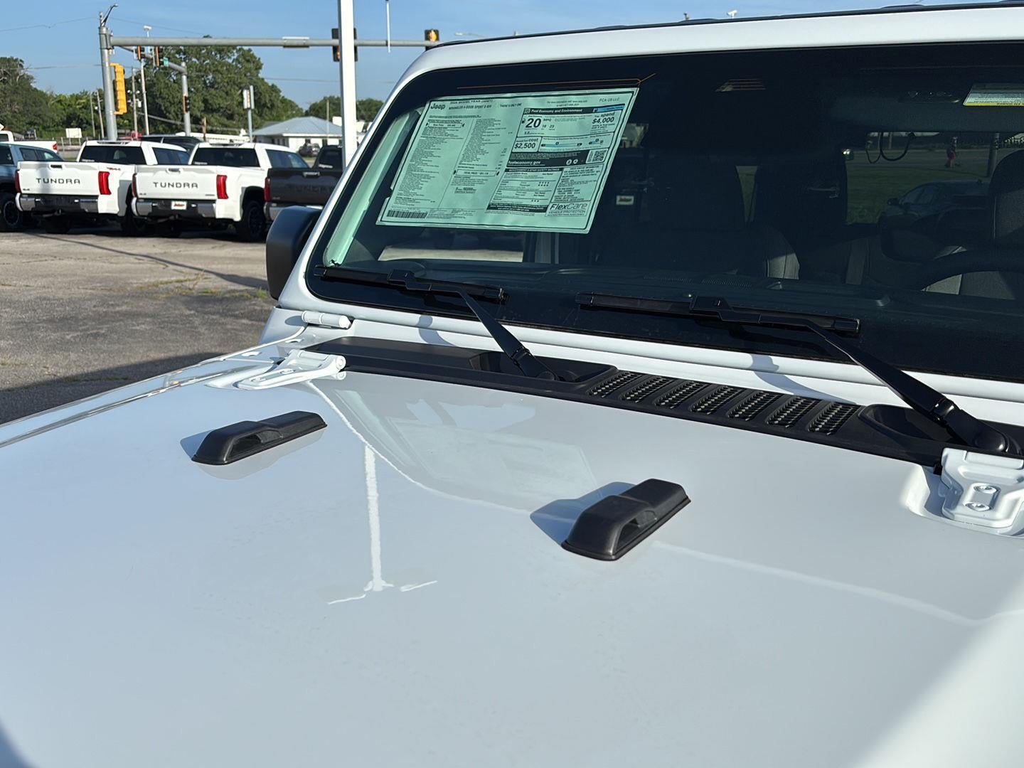2026 Jeep Wrangler WRANGLER 4-DOOR SPORT S