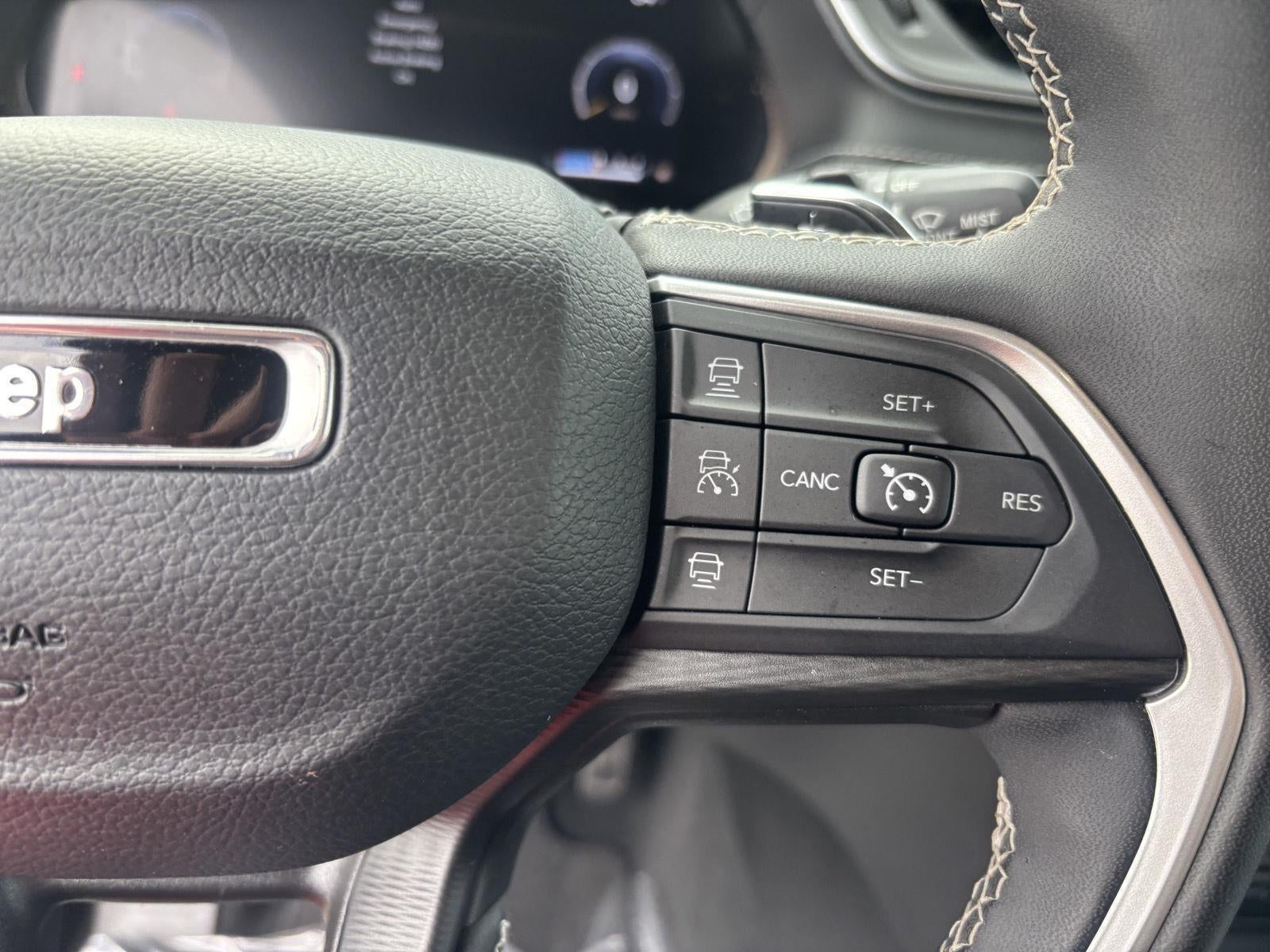 2024 Jeep Grand Cherokee Altitude - Photo 12