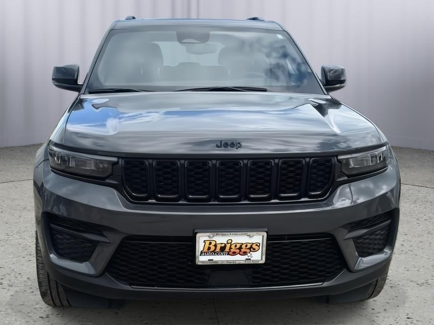 2024 Jeep Grand Cherokee Altitude - Photo 9