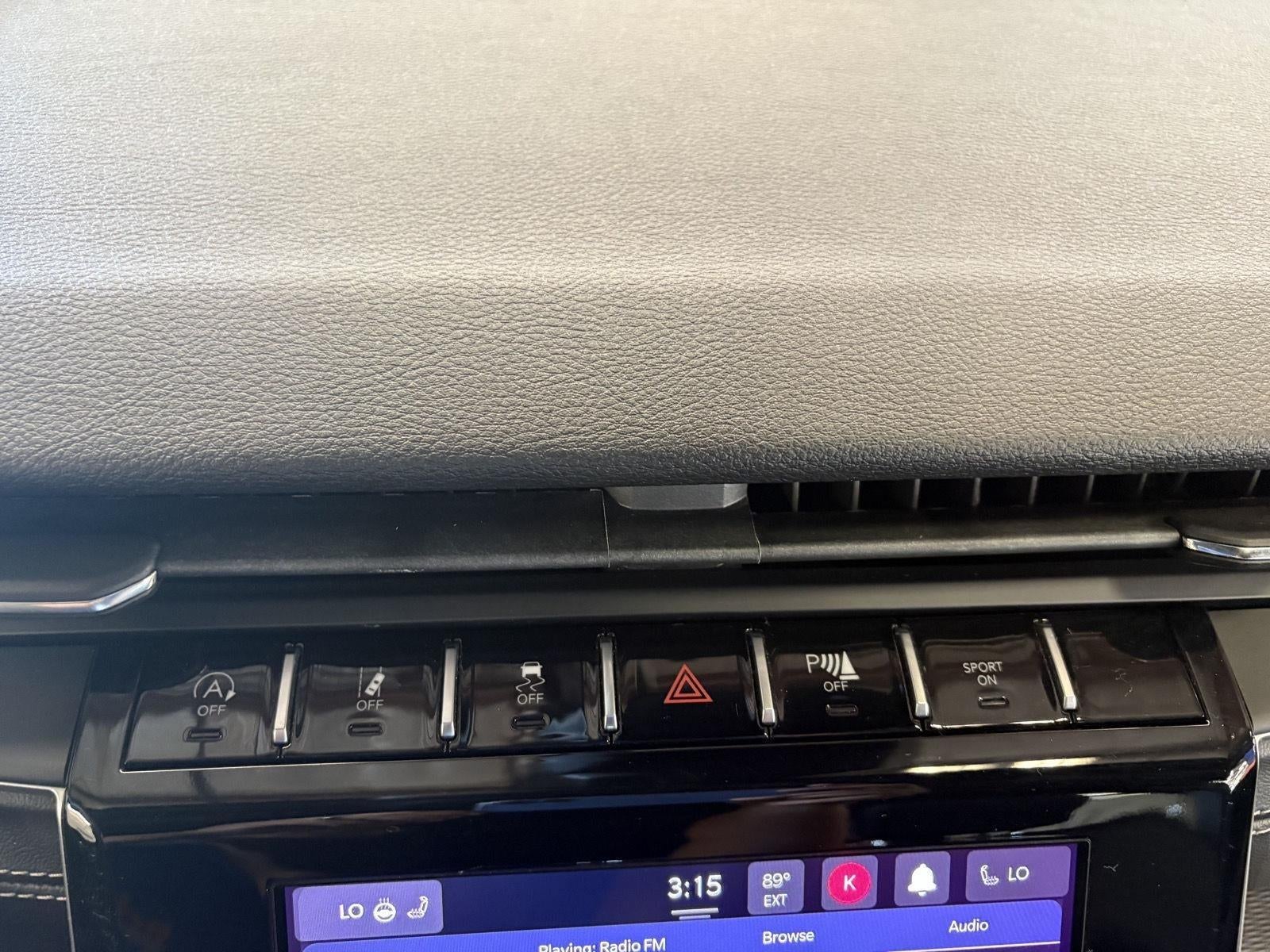 2023 Jeep Grand Cherokee L Altitude 4x4