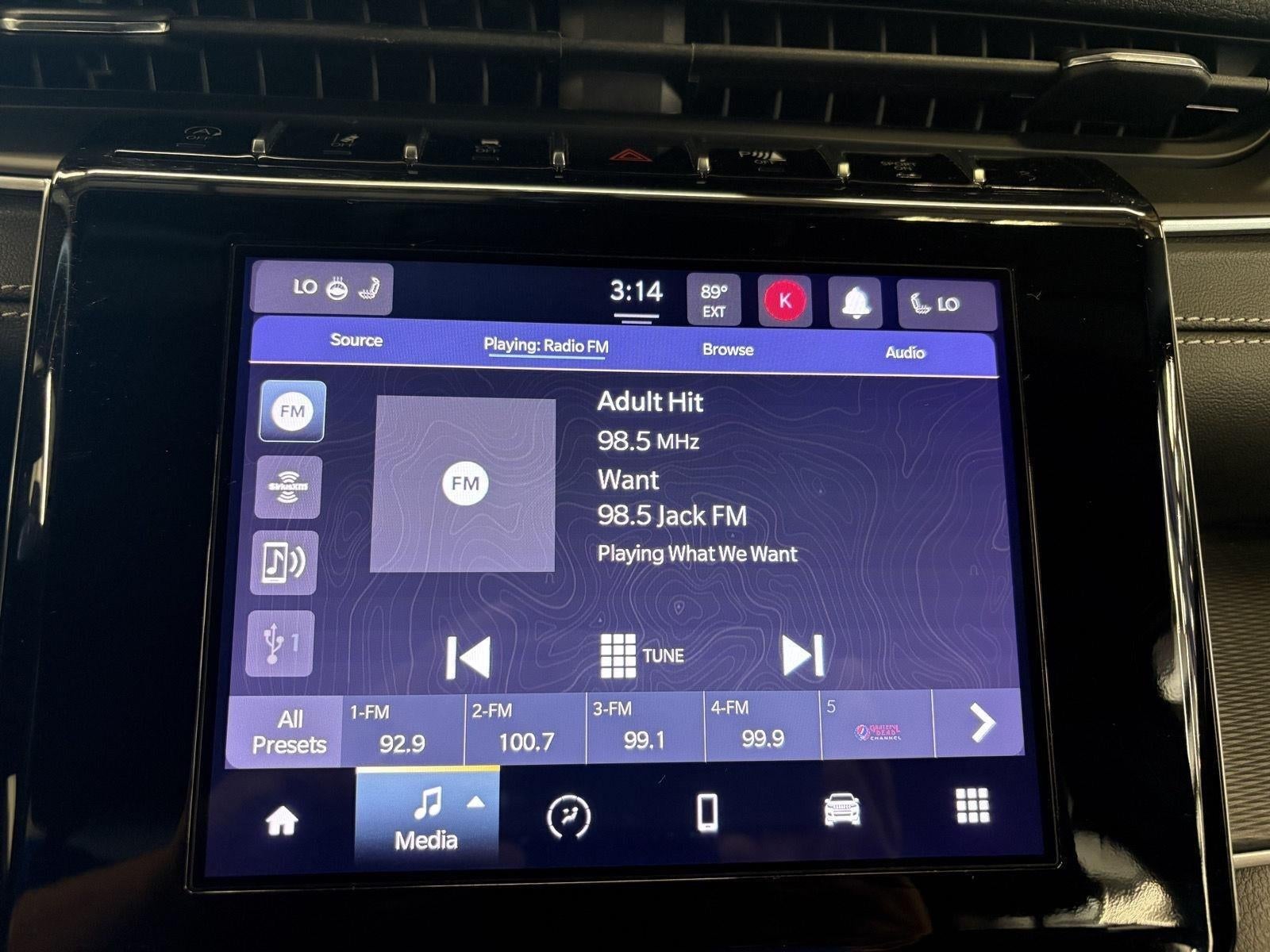 2023 Jeep Grand Cherokee L Altitude 4x4