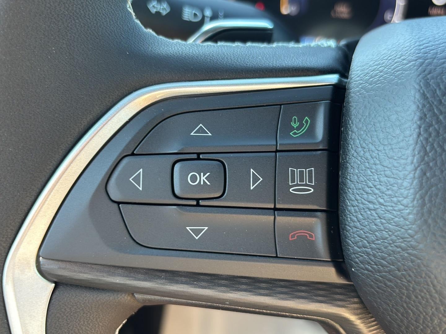 2026 Jeep Grand Cherokee GRAND CHEROKEE L LAREDO 4X4
