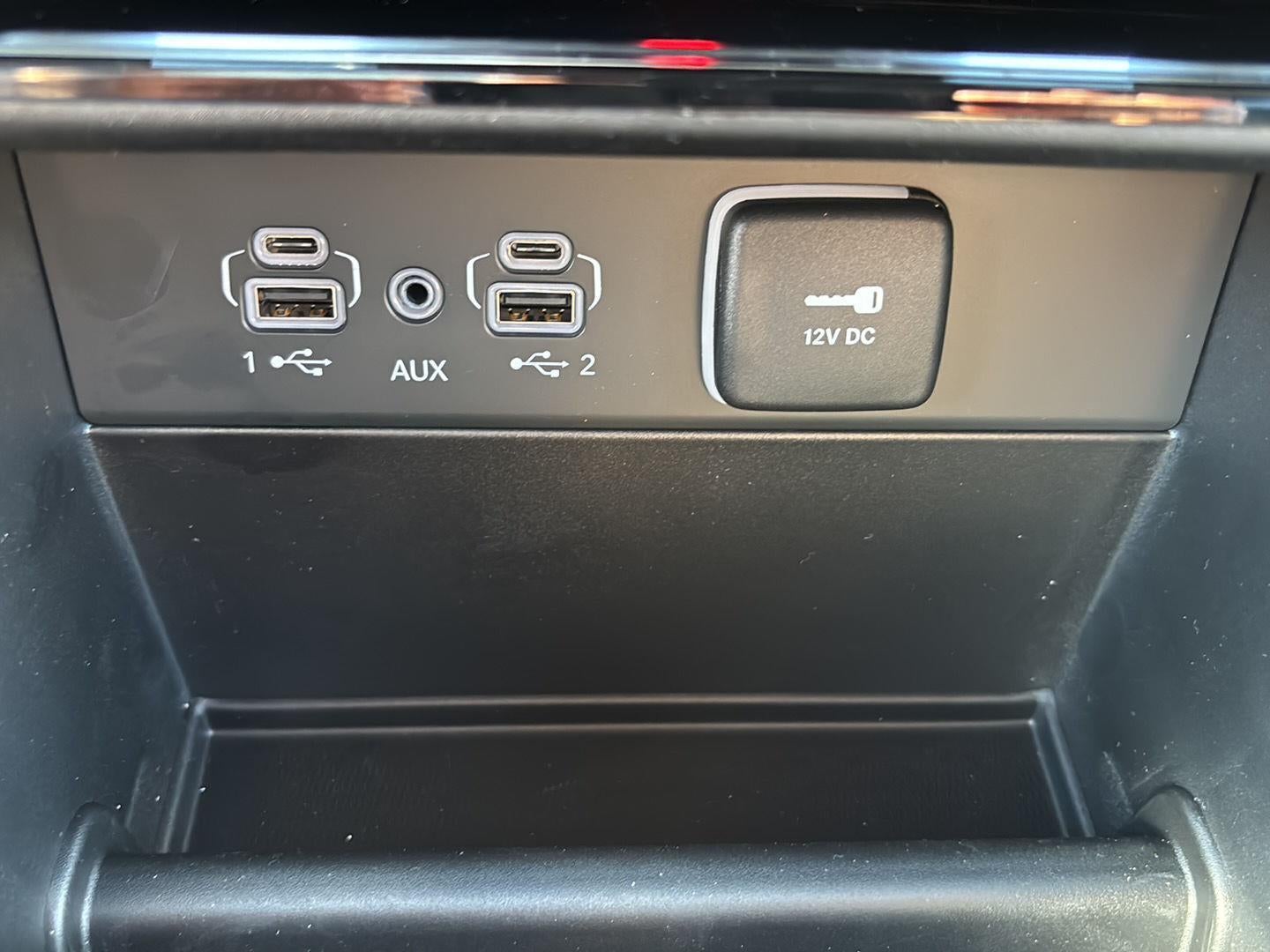 2026 Jeep Grand Cherokee GRAND CHEROKEE L LAREDO 4X4
