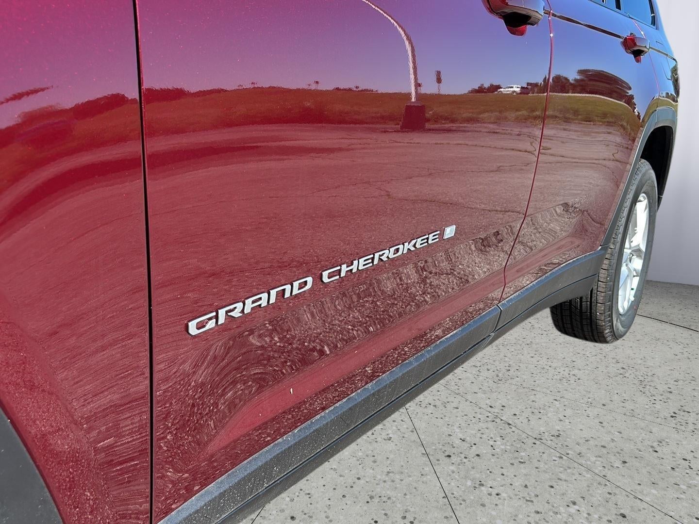 2026 Jeep Grand Cherokee GRAND CHEROKEE L LAREDO 4X4