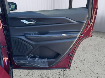 2026 Jeep Grand Cherokee GRAND CHEROKEE L LAREDO 4X4