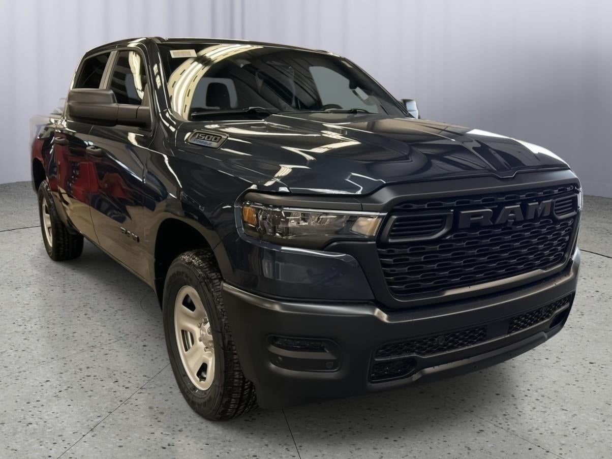2026 RAM 1500 Tradesman Crew Cab 4x4 5'7' Box