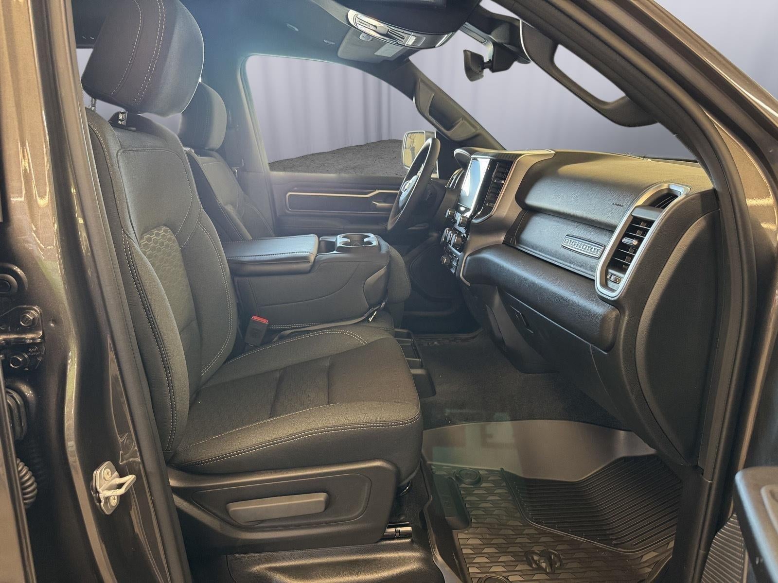 2026 RAM 1500 Big Horn Crew Cab 4x4 5'7' Box
