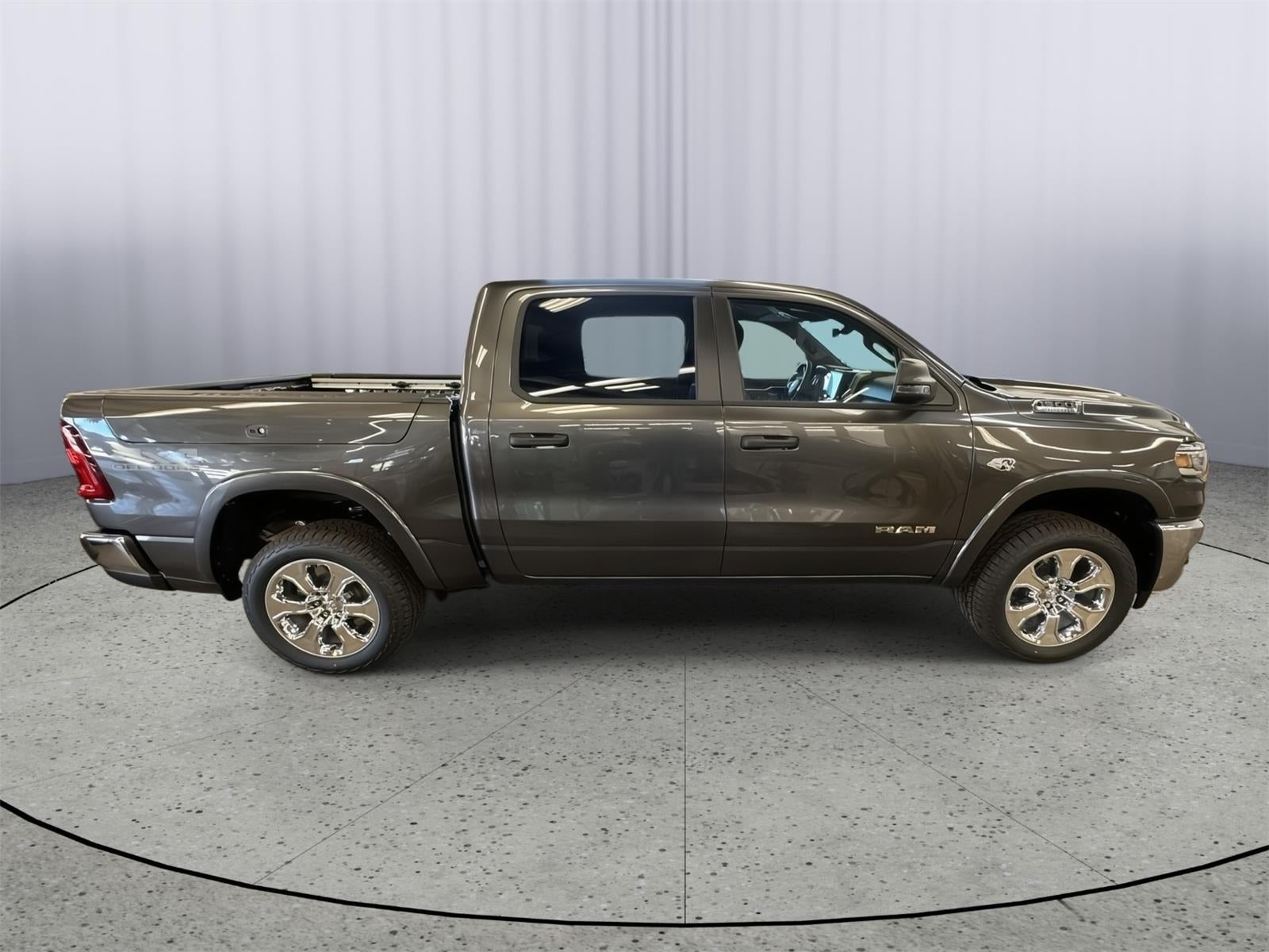 2026 RAM 1500 Big Horn Crew Cab 4x4 5'7' Box