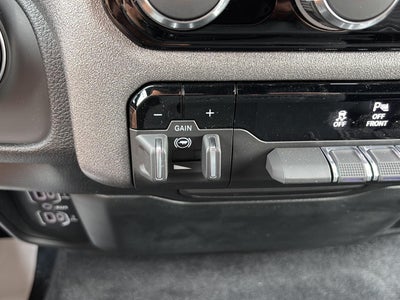 2026 RAM 1500 RAM 1500 TRADESMAN CREW CAB 4X4 5'7' BOX