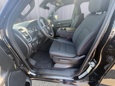2026 RAM 1500 Tradesman Crew Cab 4x4 5'7' Box