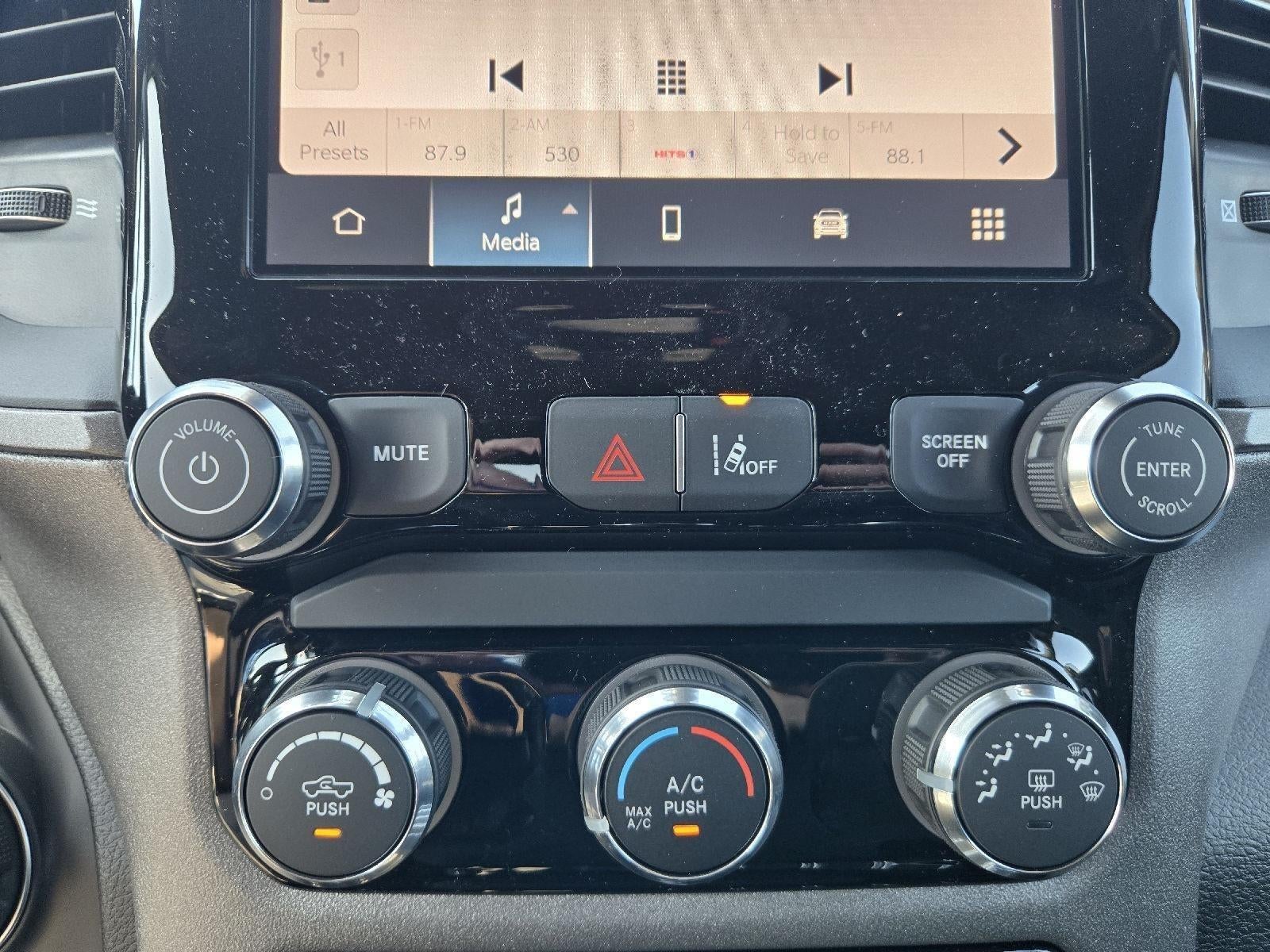 2026 RAM 1500 Warlock Crew Cab 4x4 5'7' Box