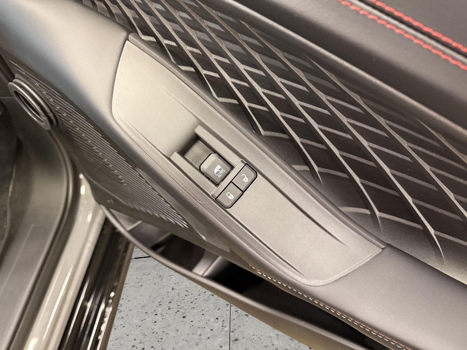 2026 Dodge Charger Daytona 4-Door Scat Pack AWD
