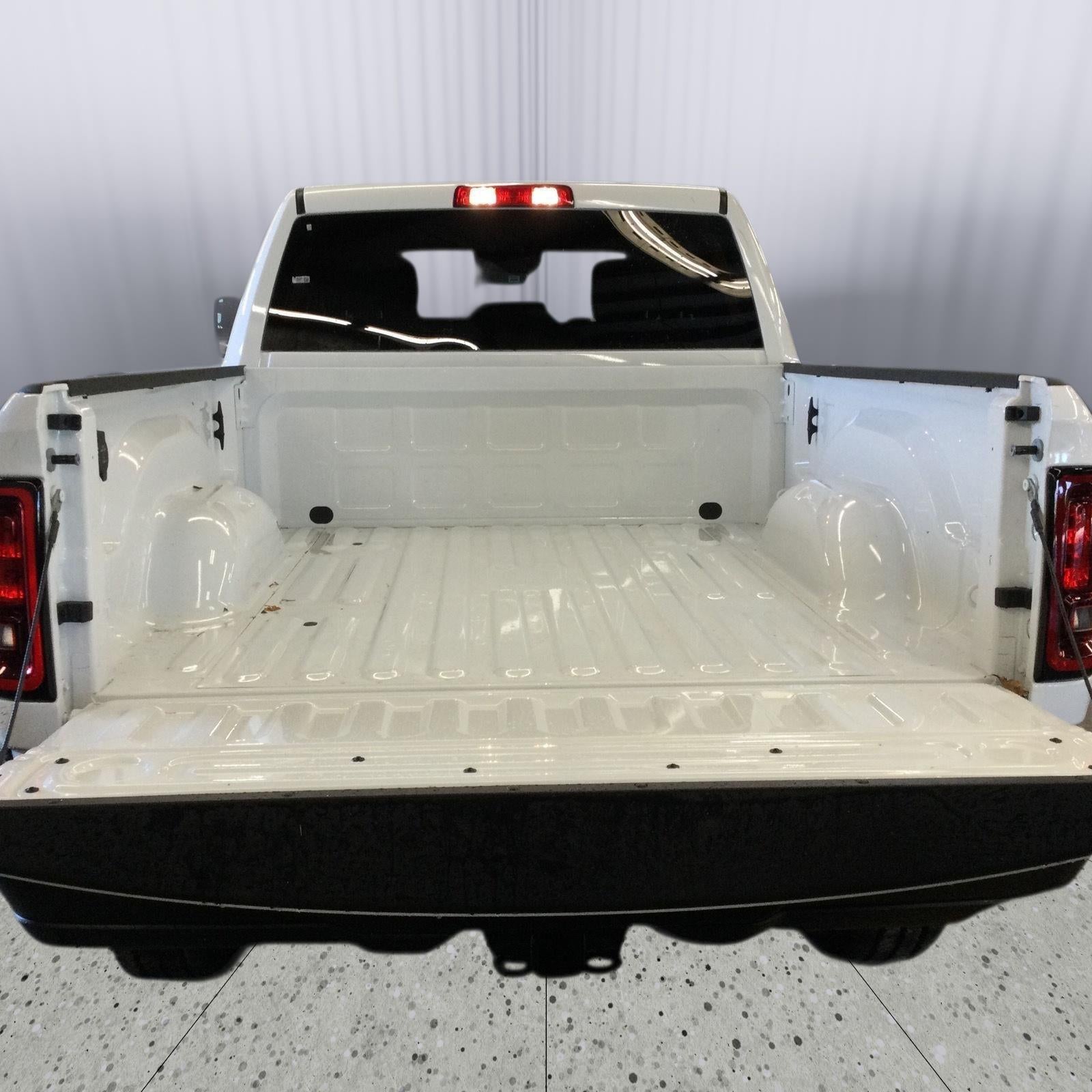 2026 RAM 2500 Tradesman Crew Cab 4x4 6'4' Box