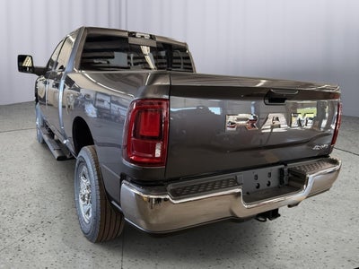 2026 RAM 2500 Tradesman Crew Cab 4x4 6'4' Box