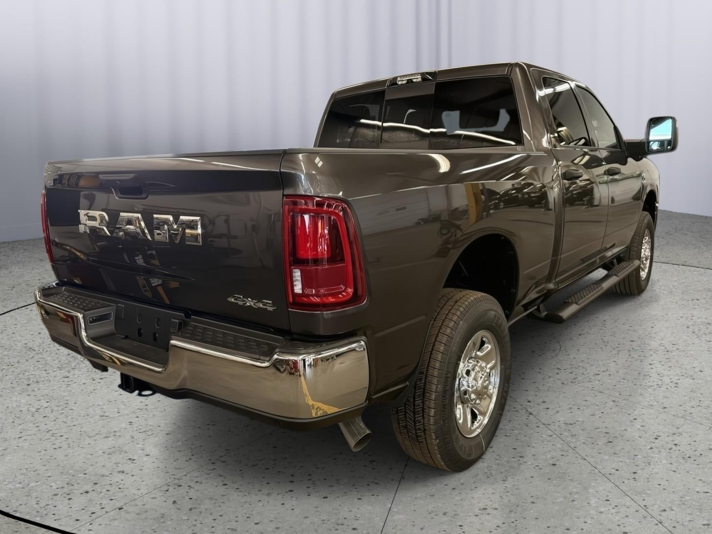 2026 RAM 2500 Tradesman Crew Cab 4x4 6'4' Box