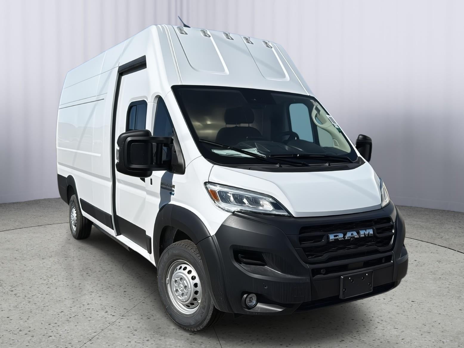 2025 RAM ProMaster Cargo Van EV PROMASTER EV STEP VAN SUPER HIGH ROOF 159' WB EXT