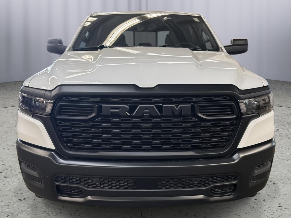2026 RAM 1500 Tradesman Crew Cab 4x4 5'7' Box
