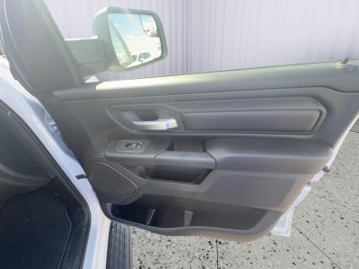 2026 RAM 1500 Express Crew Cab 4x4 5'7' Box