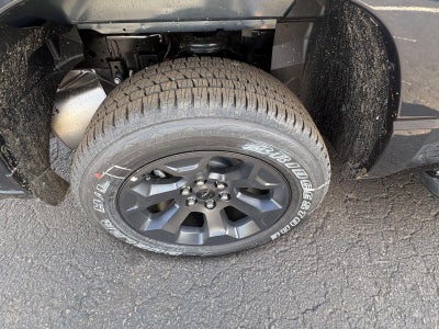 2026 RAM 1500 Express Crew Cab 4x4 5'7' Box