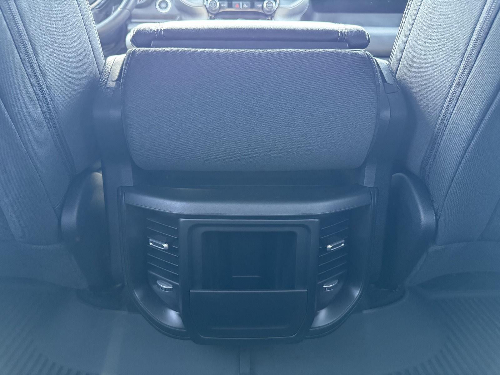 2026 RAM 1500 Tradesman Crew Cab 4x4 5'7' Box