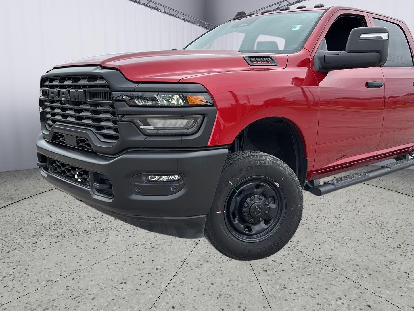 2026 RAM 2500 RAM 2500 TRADESMAN CREW CAB 4X4 6'4' BOX