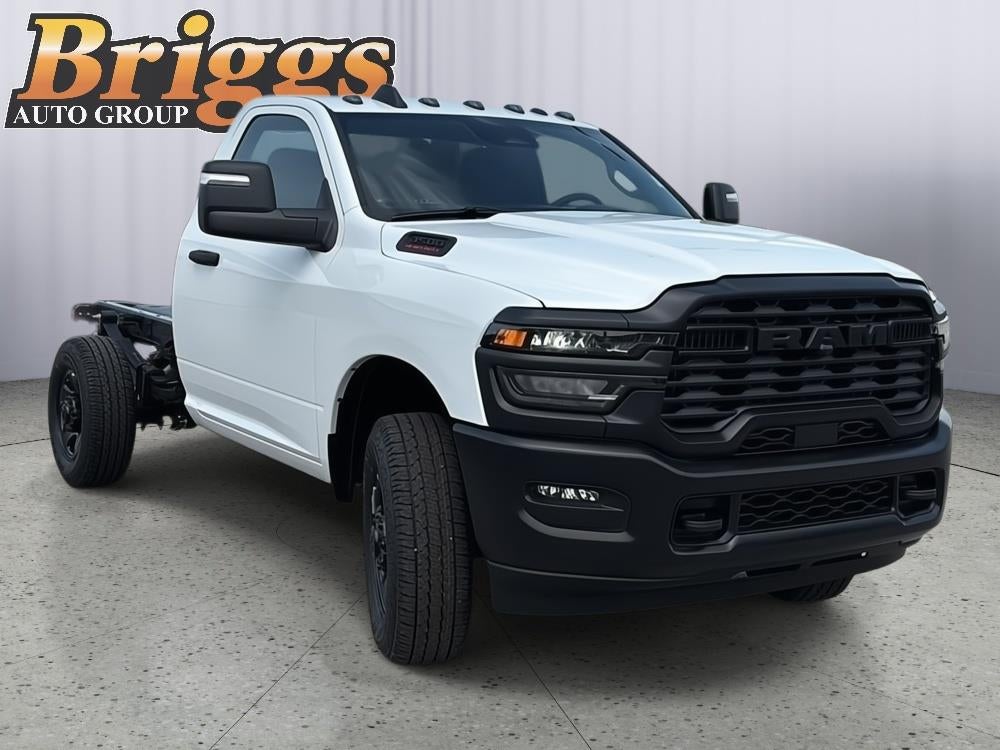2026 RAM 3500 Chassis RAM 3500 TRADESMAN CHASSIS REGULAR CAB 4X4 60' CA
