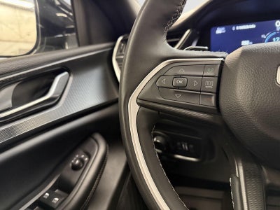 2024 Jeep Grand Cherokee L Altitude 4x4