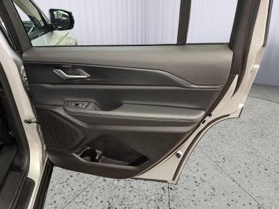 2024 Jeep Grand Cherokee L Altitude 4x4