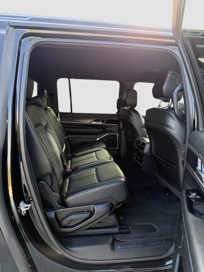 2024 Jeep Wagoneer L Series III 4x4