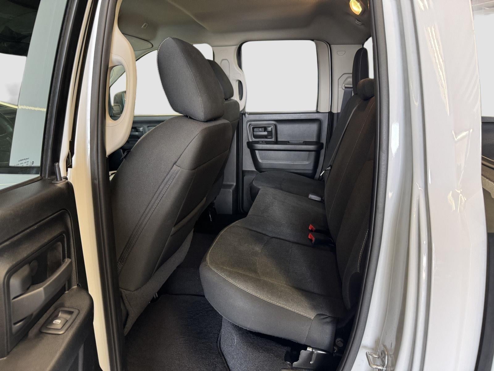 2021 RAM 1500 Classic Tradesman Quad Cab 4x2 6'4' Box