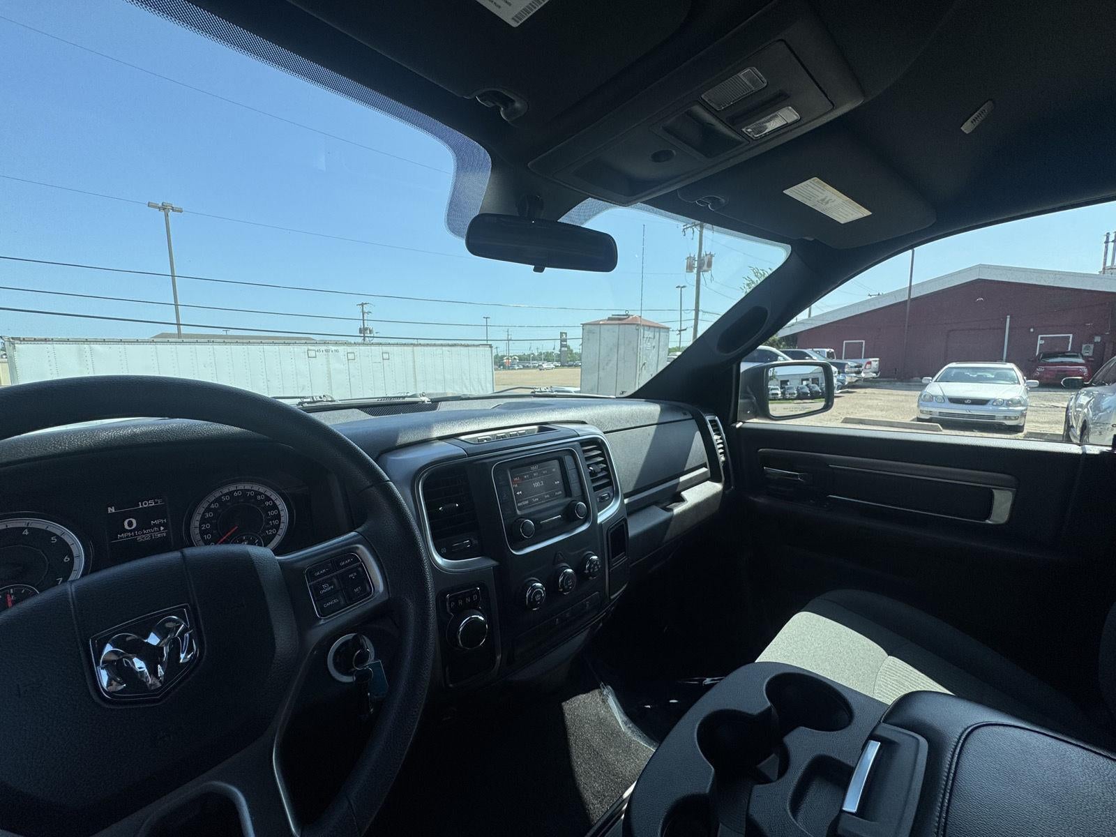 2024 RAM 1500 Classic Warlock Crew Cab 4x2 5'7' Box