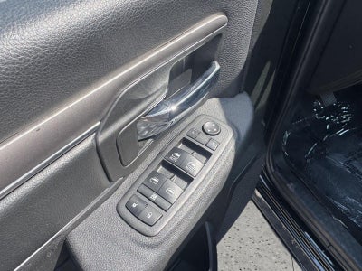 2024 RAM 1500 Classic Warlock Crew Cab 4x2 5'7' Box