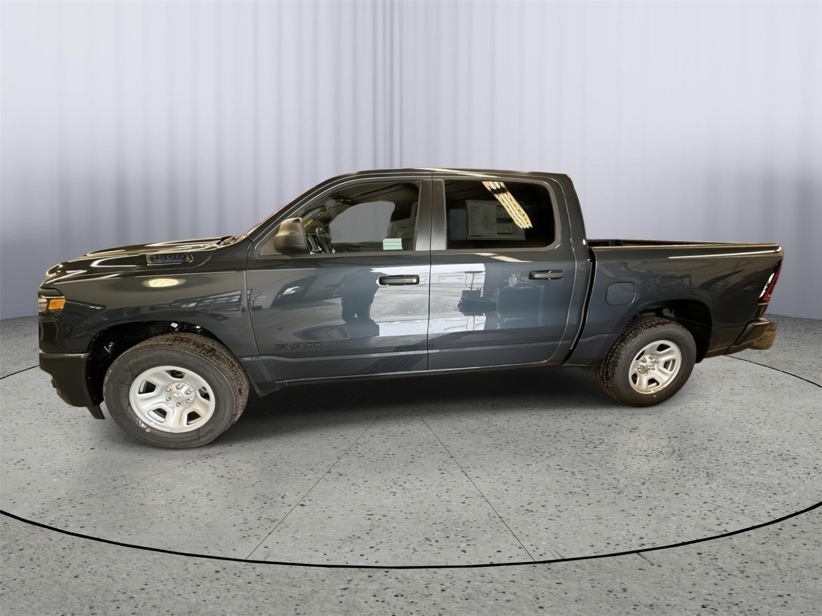 2026 RAM Ram 1500 RAM 1500 TRADESMAN CREW CAB 4X4 5'7' BOX